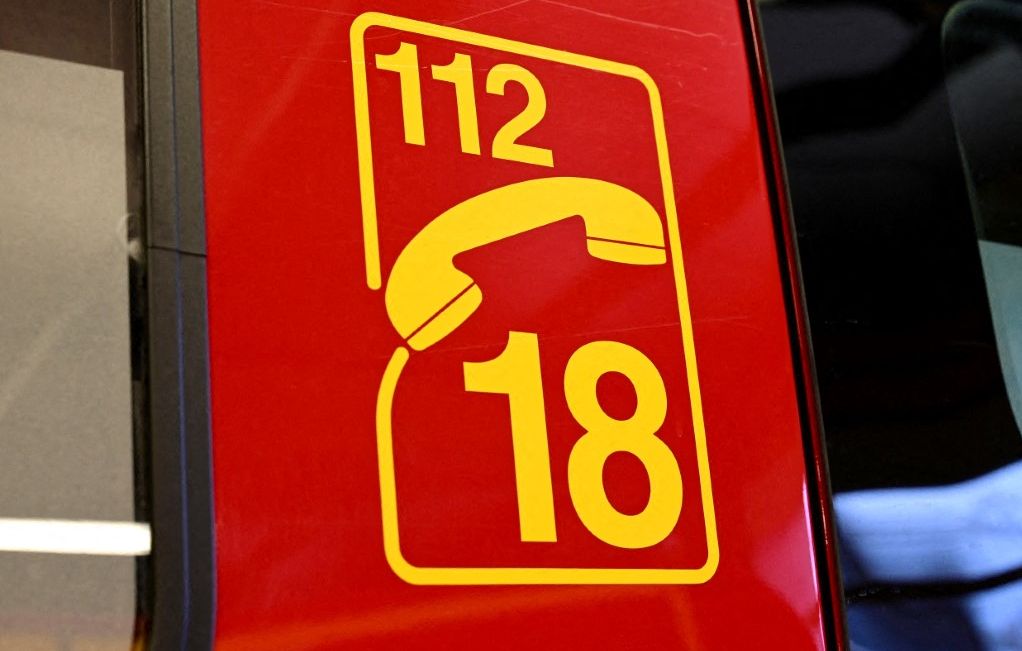 Dos niños de 2 y 4 años encontrados muertos en un coche en Carpentras Dos niños de 2 y 4 años encontrados muertos en un coche en Carpentras